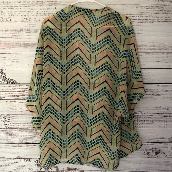 Beach Cover Up - Picture 3 of 3